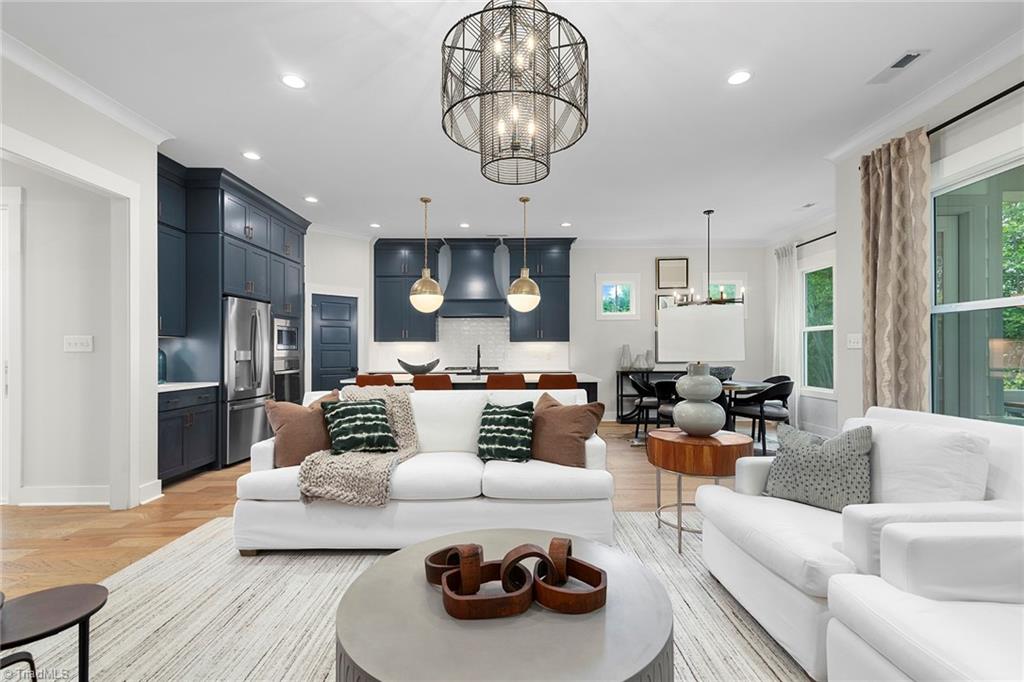 5107 Whaitley Lane