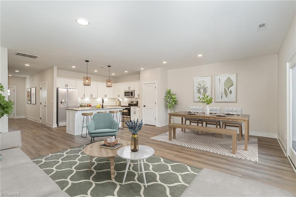 4902 Cannon Crossing Way