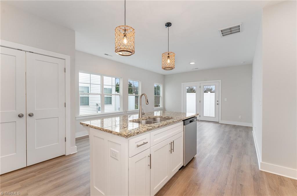 4925 Cannon Crossing Way