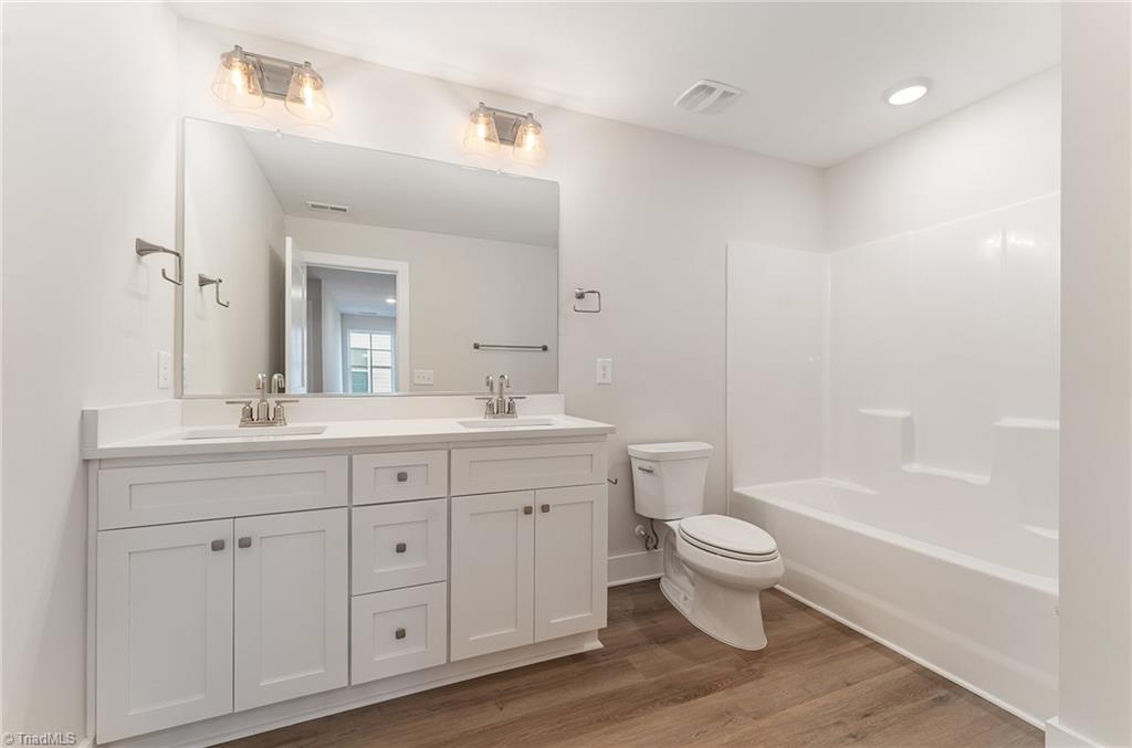 4925 Cannon Crossing Way