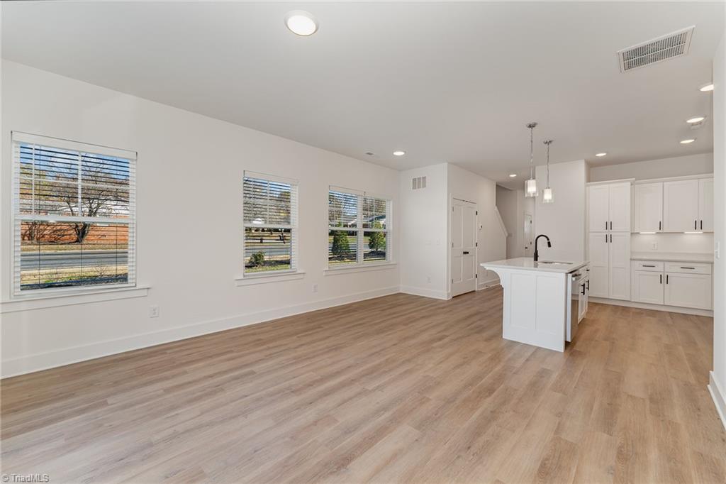 4925 Cannon Crossing Way