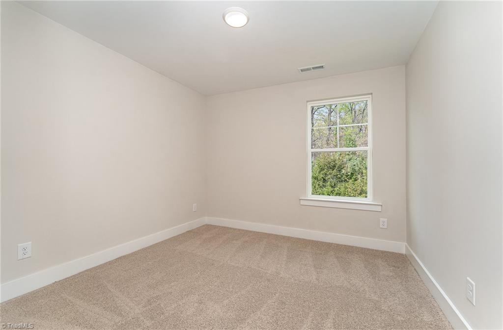 909 Cannon Crossing Circle