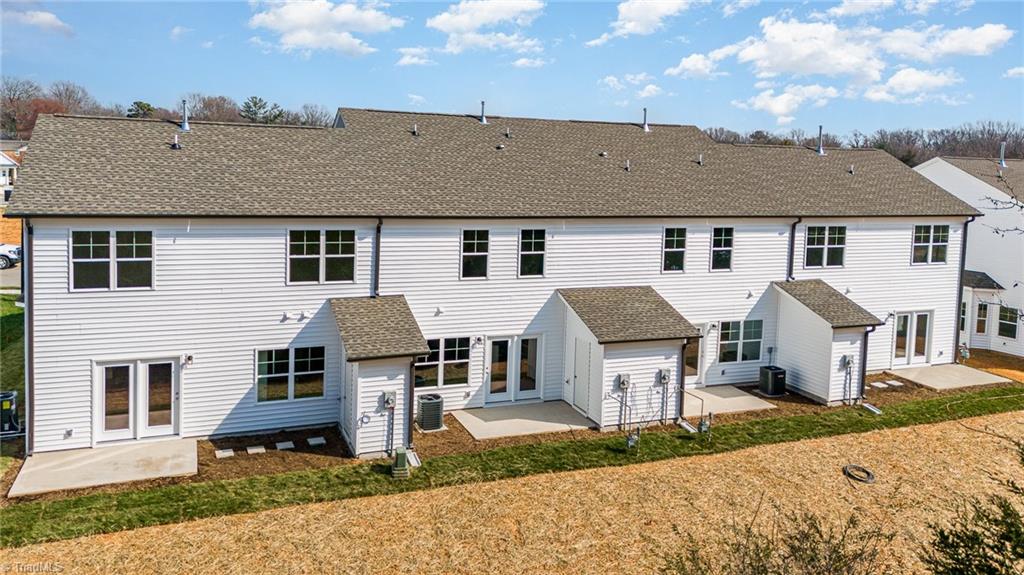 909 Cannon Crossing Circle