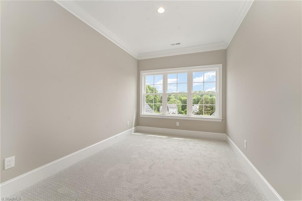 2811 Elim Shores Terrace