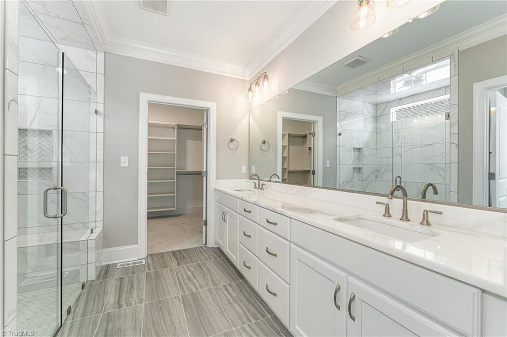 2811 Elim Shores Terrace