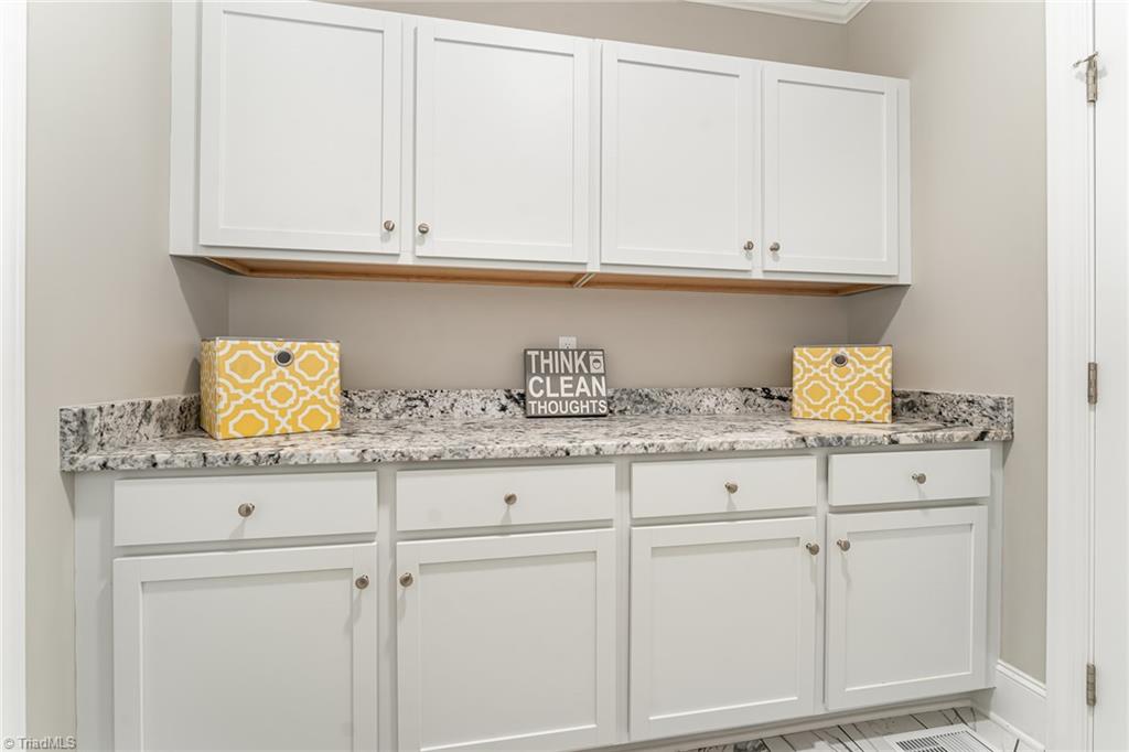 2811 Elim Shores Terrace