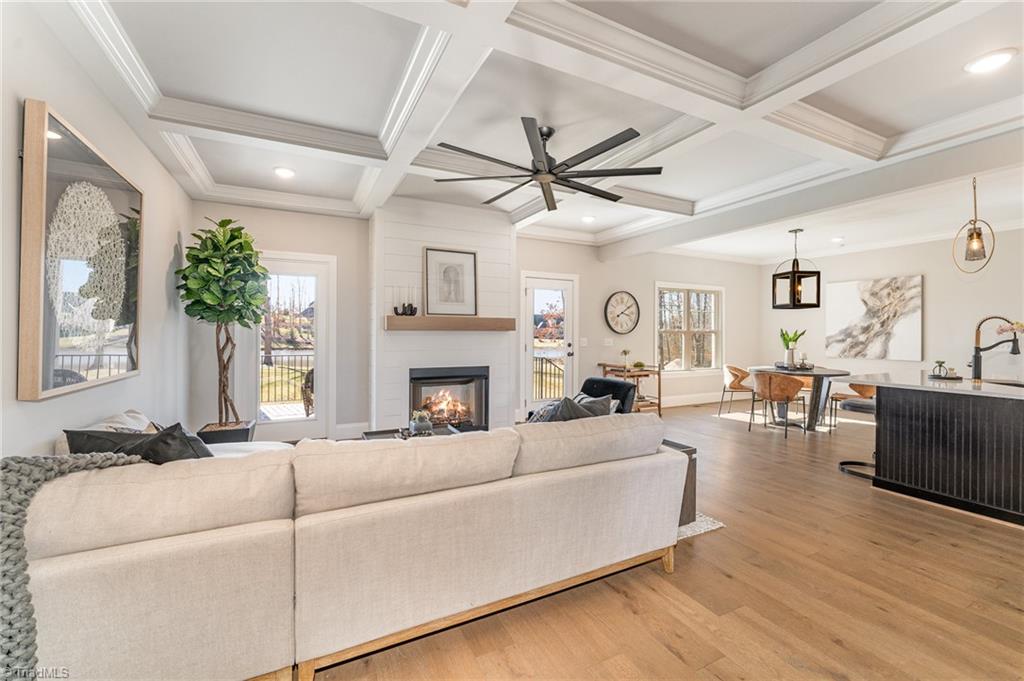 8009 Honkers Hollow Drive