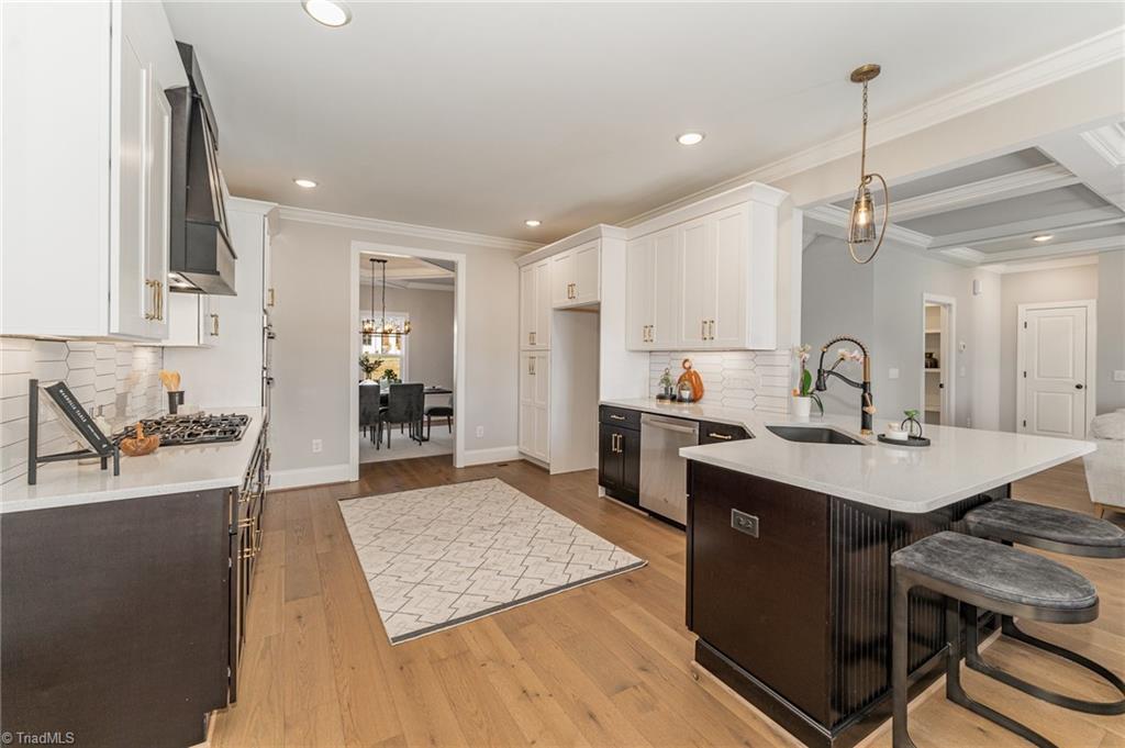 8009 Honkers Hollow Drive