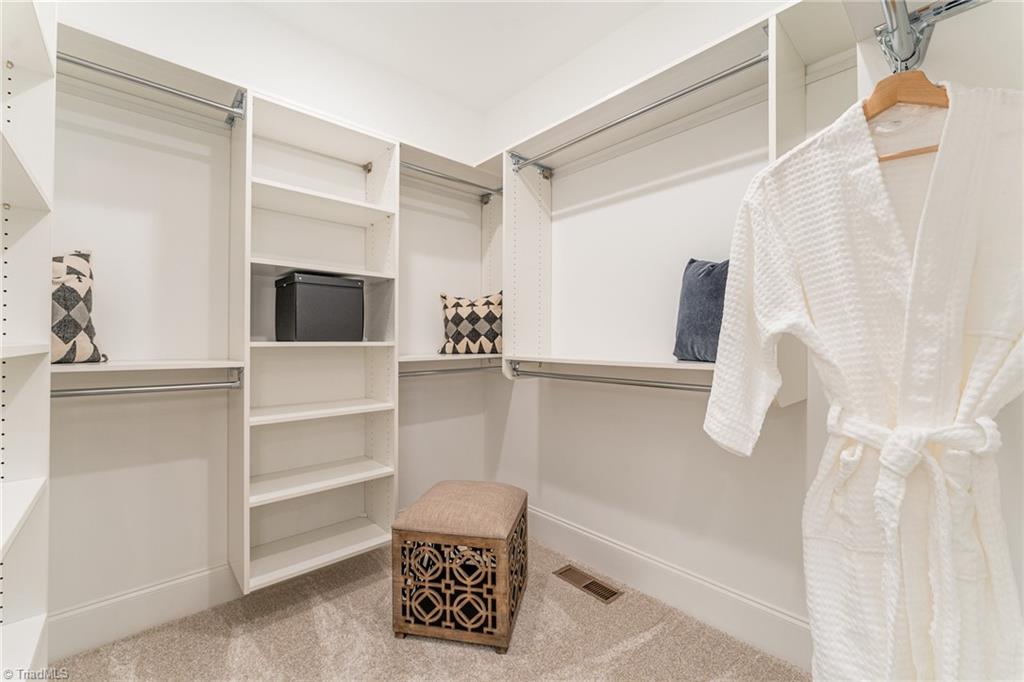 8009 Honkers Hollow Drive