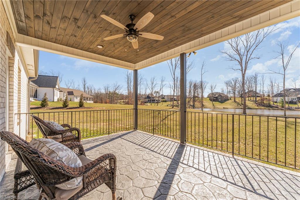 8009 Honkers Hollow Drive