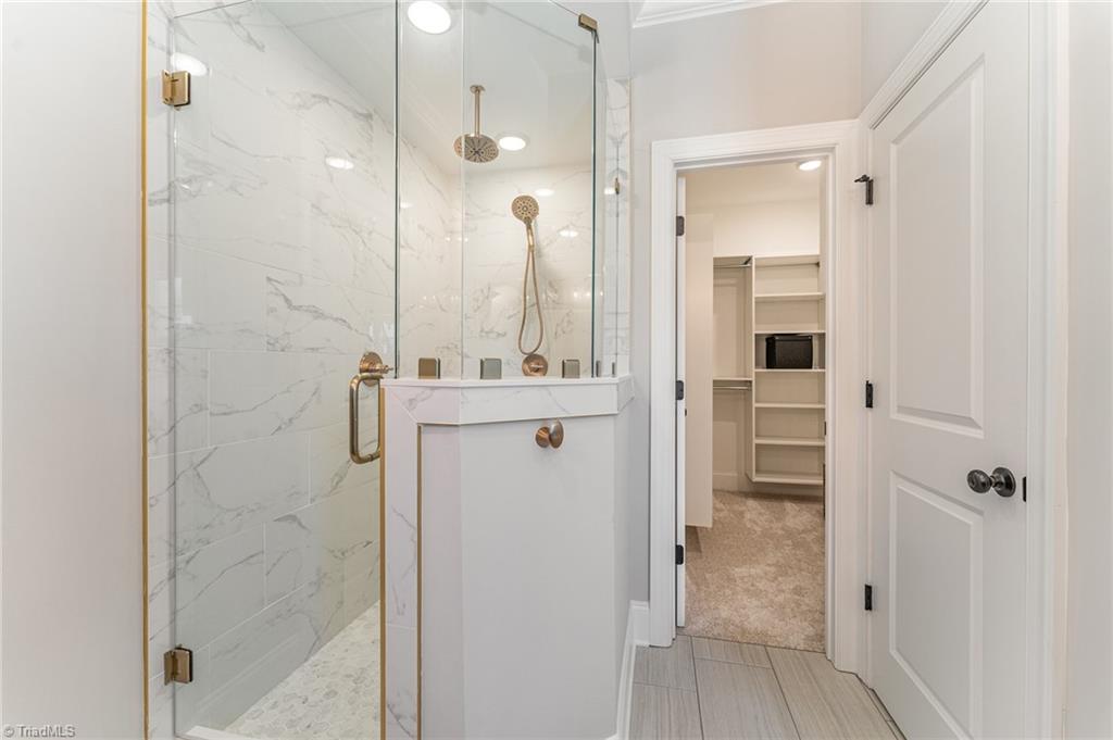 8009 Honkers Hollow Drive