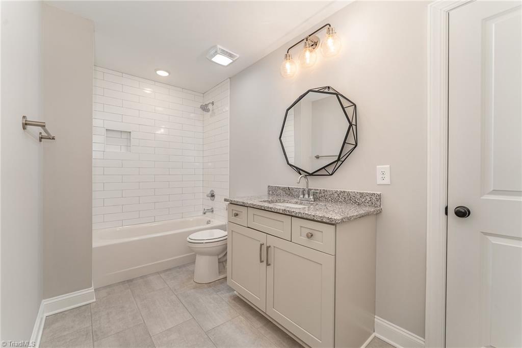 8009 Honkers Hollow Drive