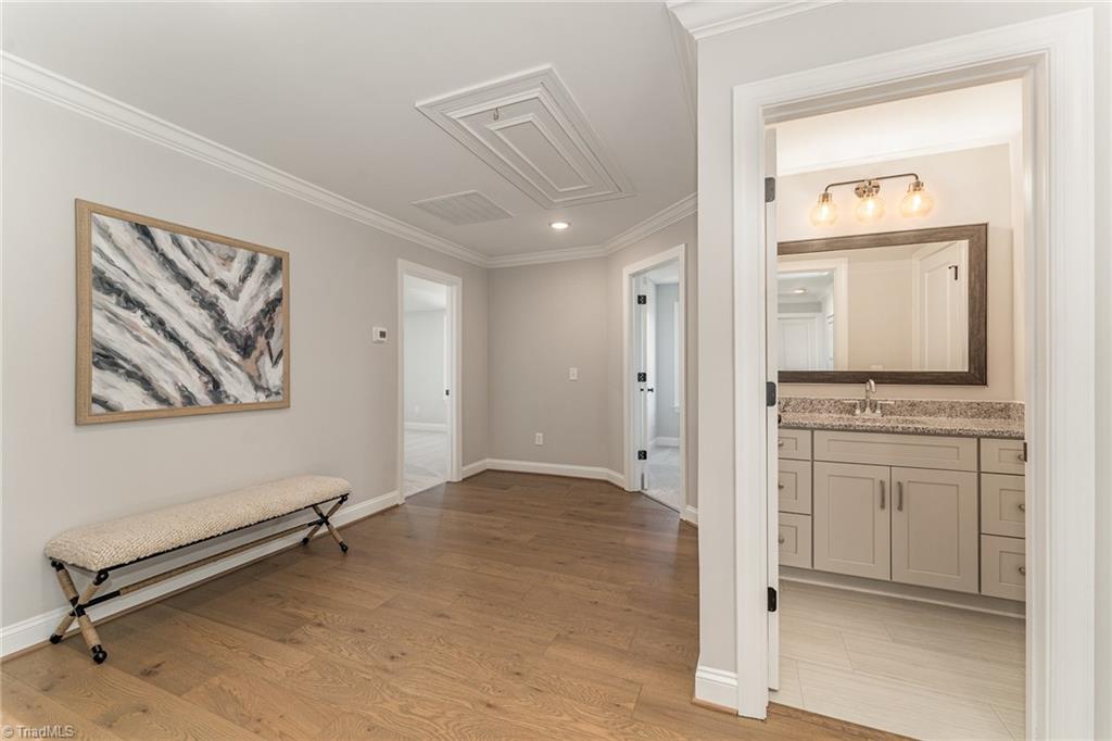 8009 Honkers Hollow Drive