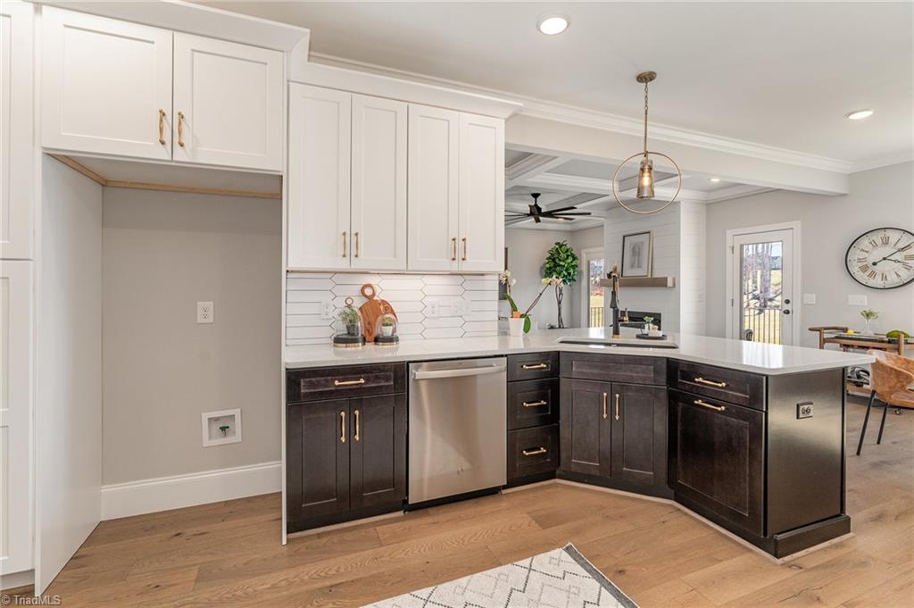 8009 Honkers Hollow Drive