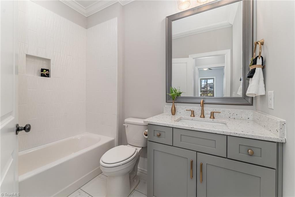 8009 Honkers Hollow Drive