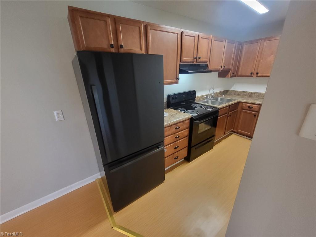 2833 N Ohenry Boulevard # H