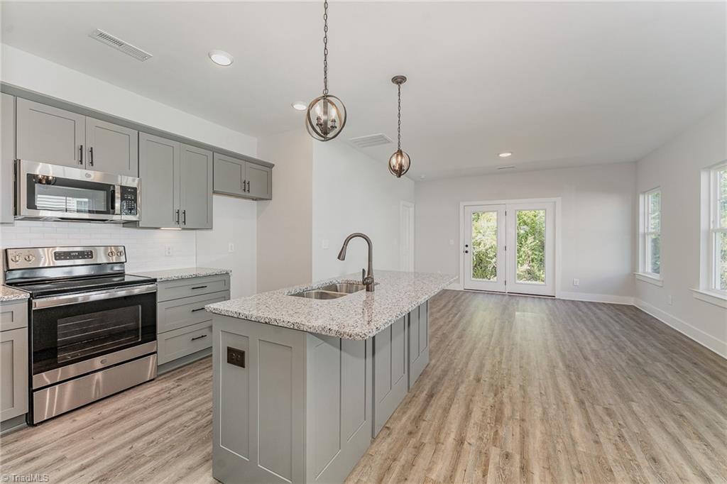 919 Cannon Crossing Circle