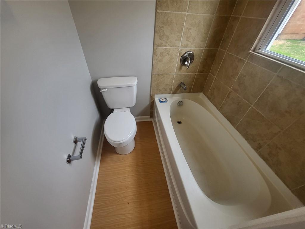 2829 N Ohenry Boulevard # D