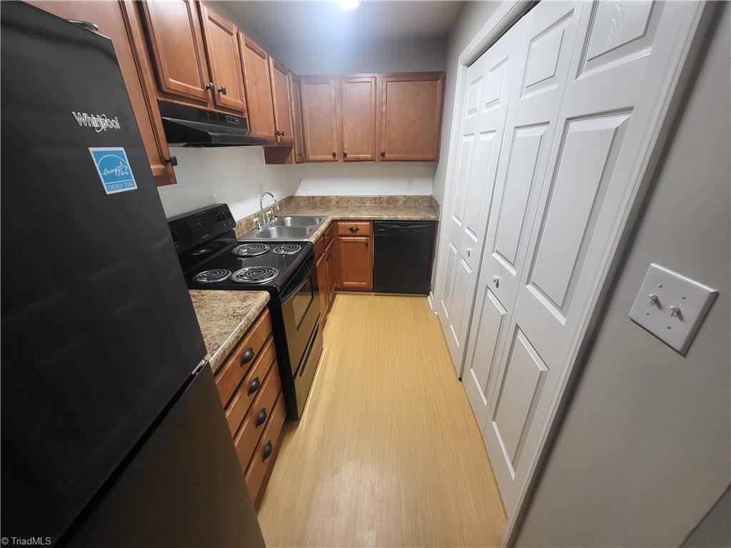 2829 N Ohenry Boulevard # D