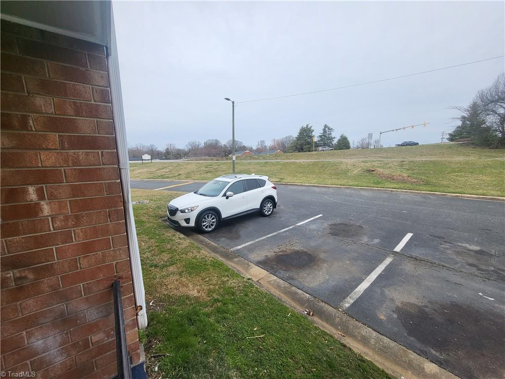 2829 N Ohenry Boulevard # D