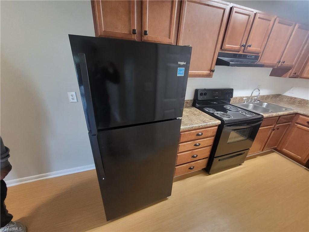 2829 N Ohenry Boulevard # D