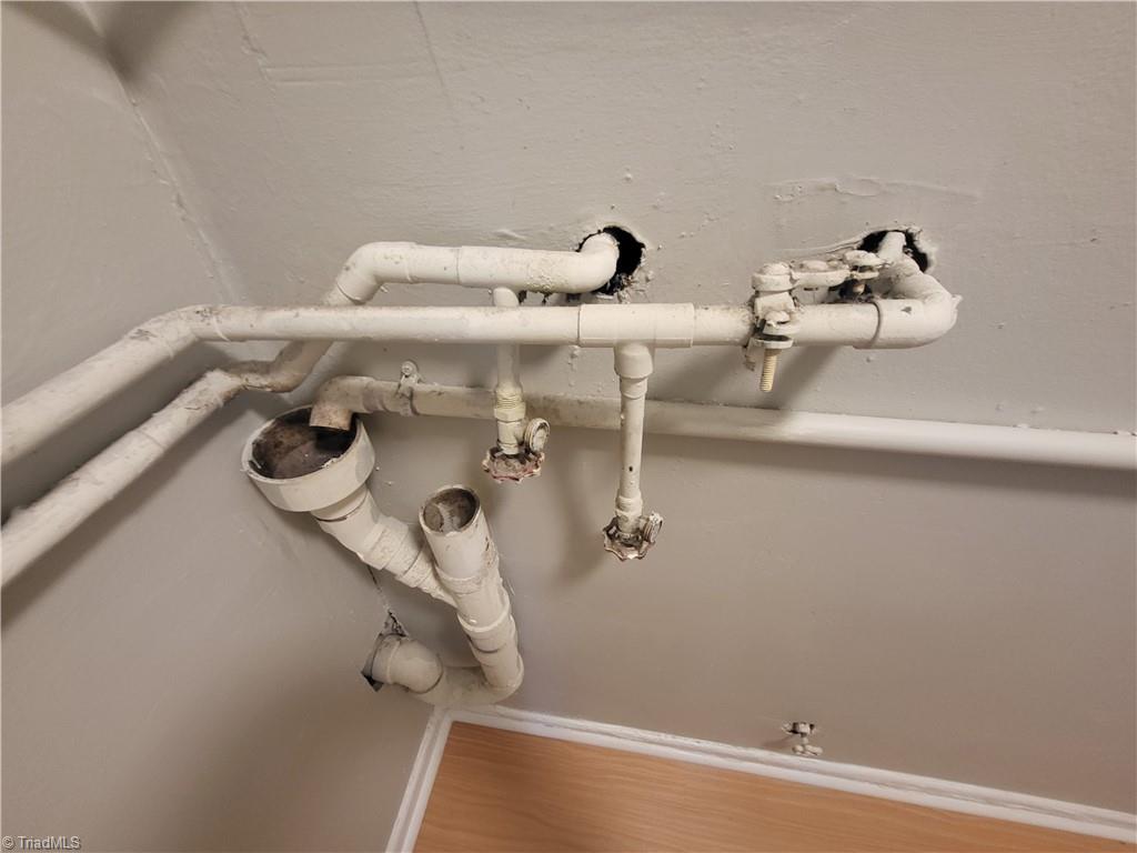 2829 N Ohenry Boulevard # D