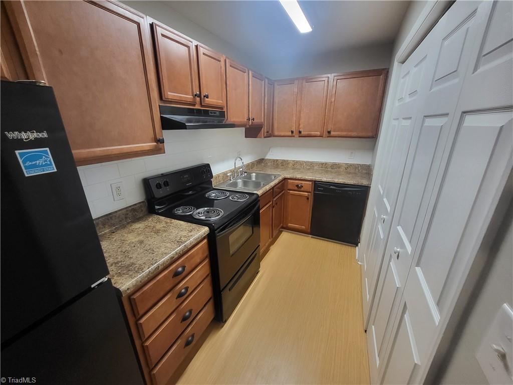 2829 N Ohenry Boulevard # D