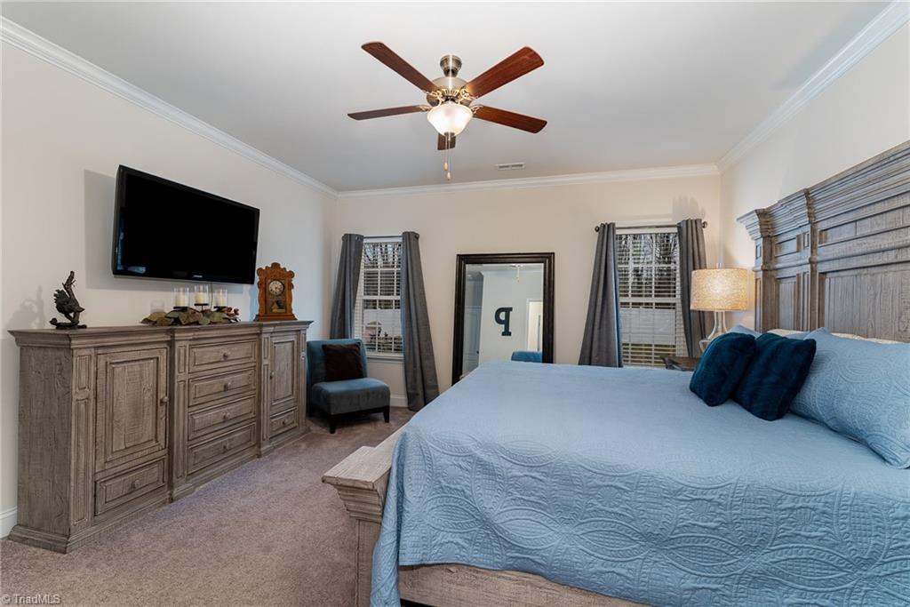 2537 Redwood Hill Court