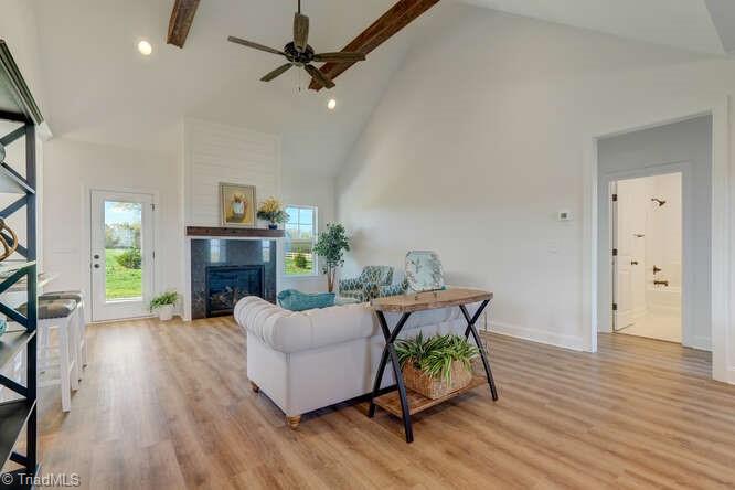 1252 Washburn Road