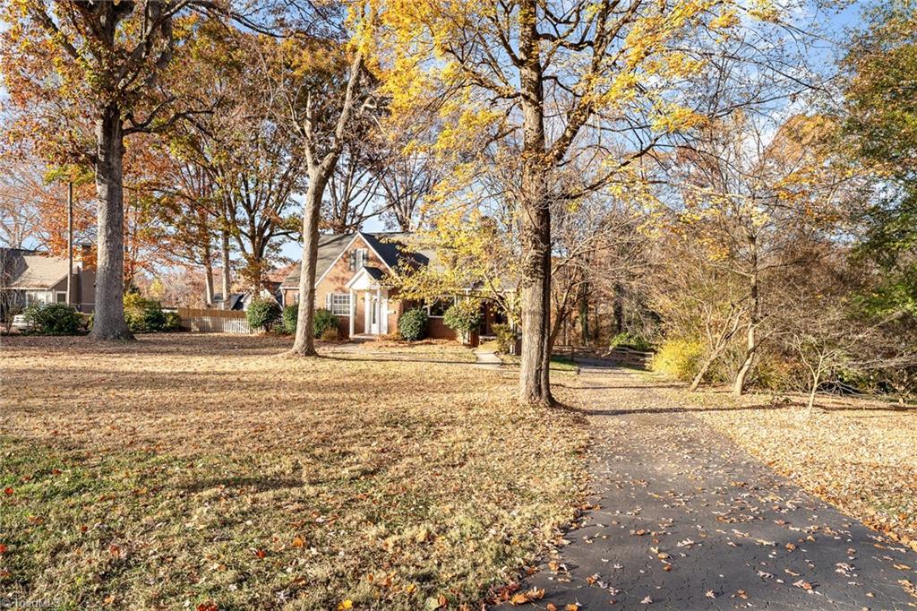 705 Woodcrest Drive