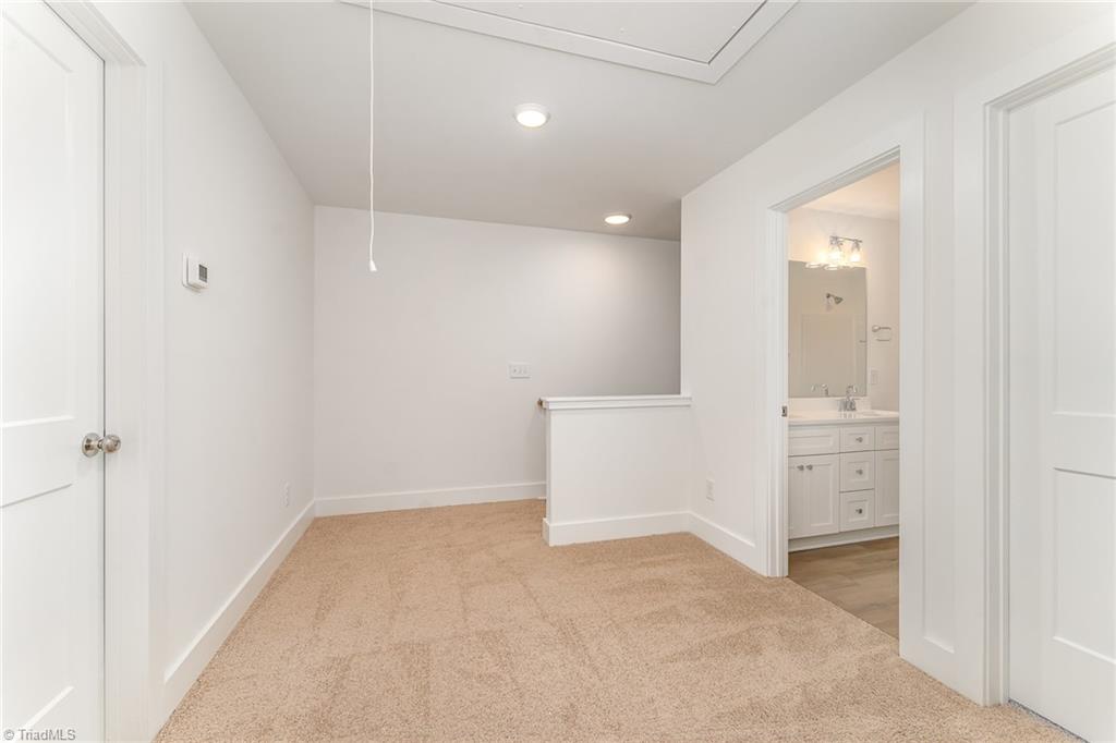 903 Cannon Crossing Circle