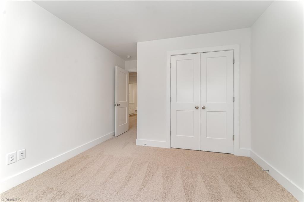 903 Cannon Crossing Circle