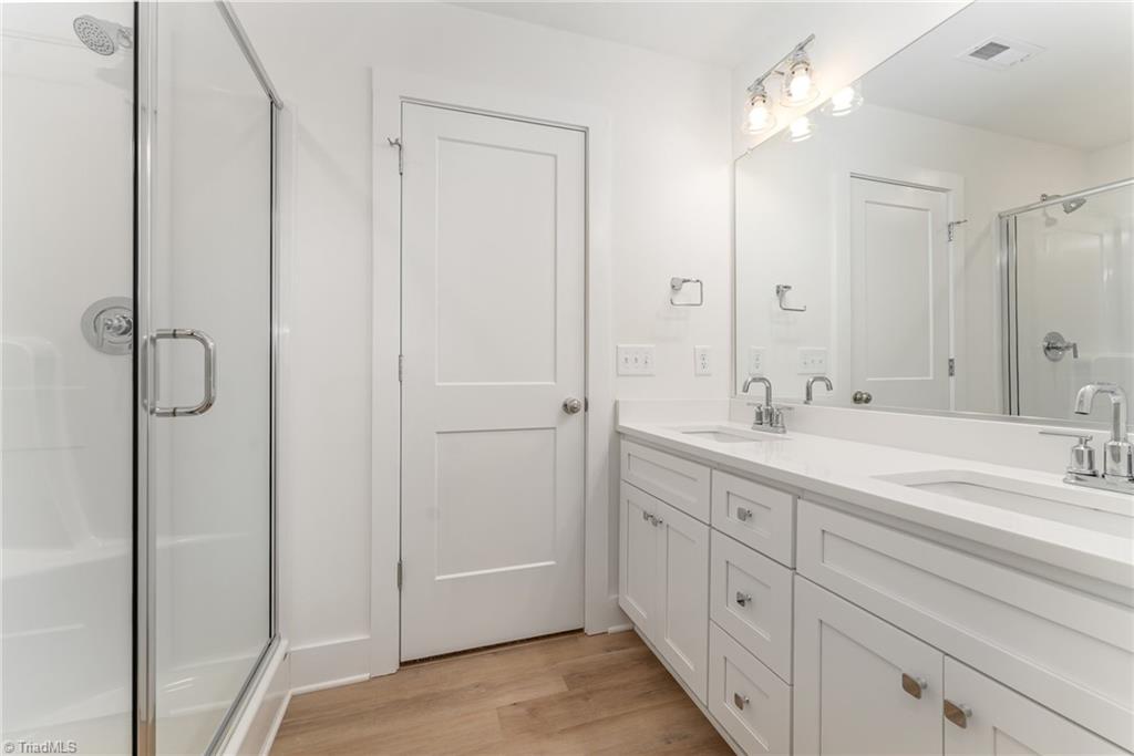 903 Cannon Crossing Circle