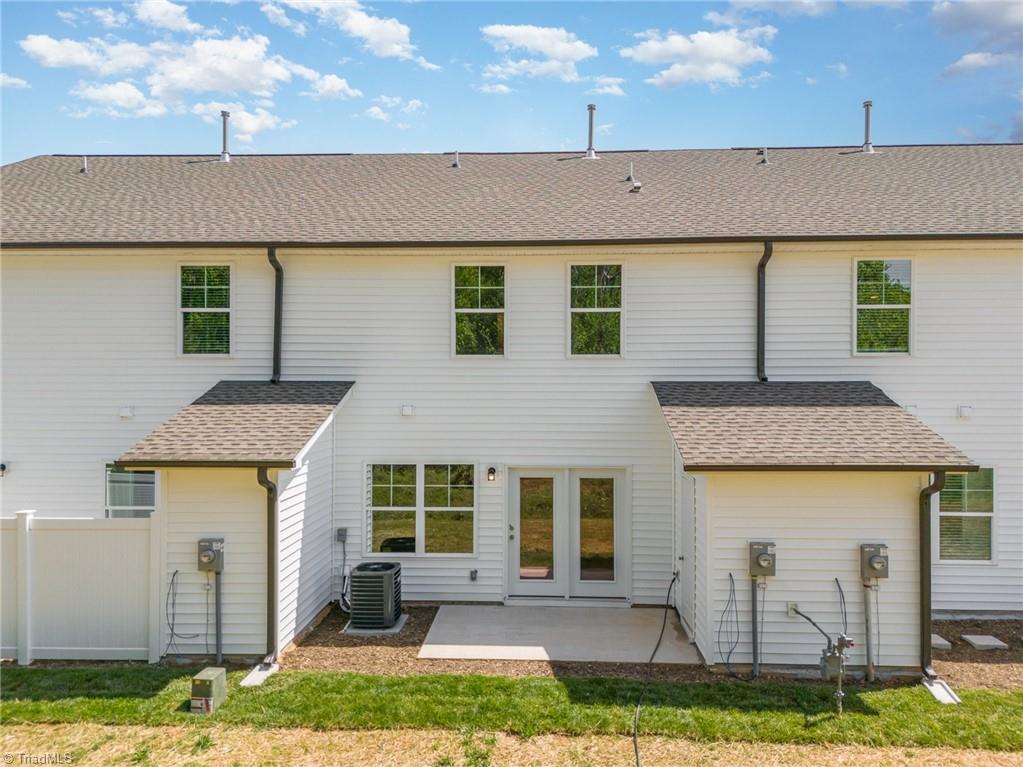 903 Cannon Crossing Circle