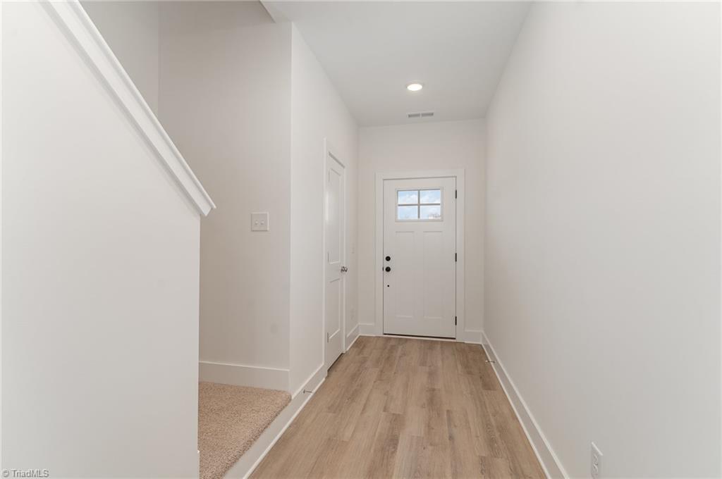 903 Cannon Crossing Circle