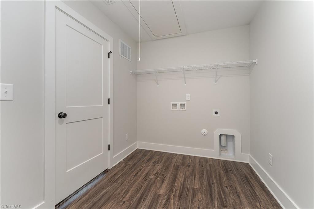 901 Cannon Crossing Circle