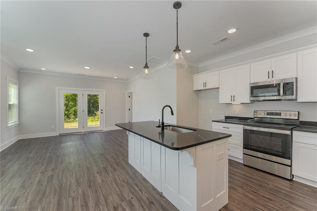 901 Cannon Crossing Circle