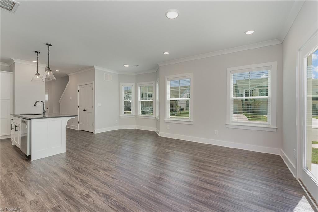 901 Cannon Crossing Circle