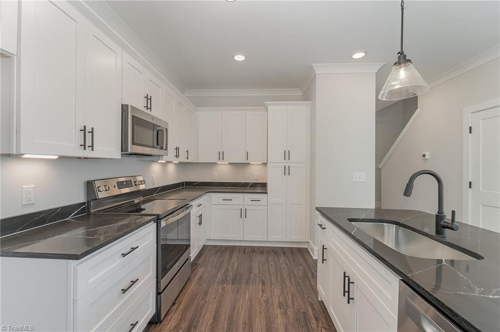 901 Cannon Crossing Circle