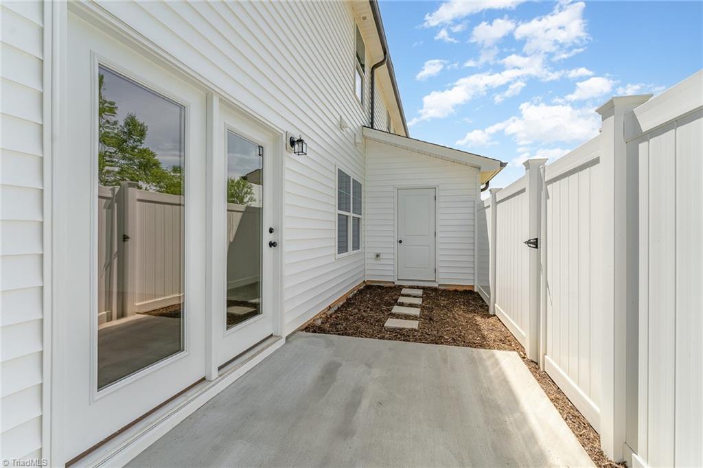 905 Cannon Crossing Circle