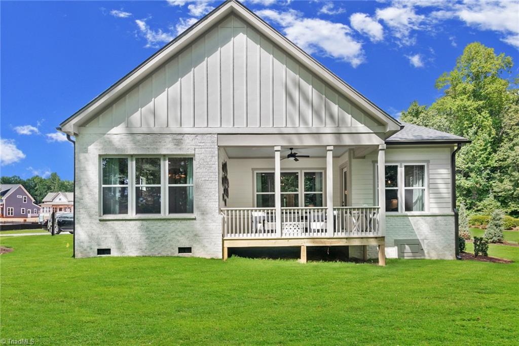 4001 Leven Drive