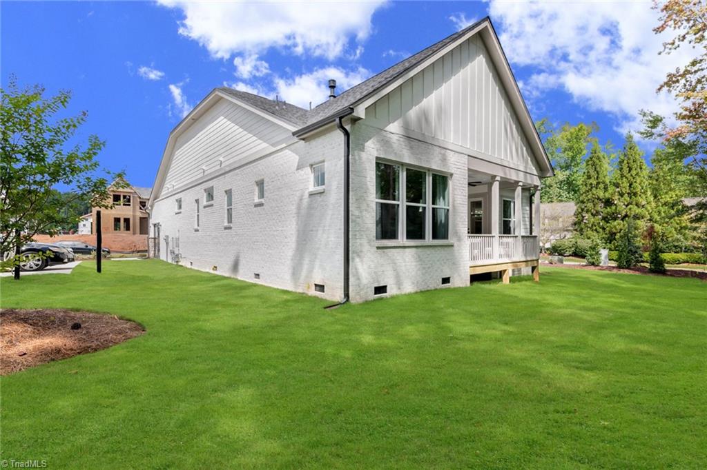 4001 Leven Drive
