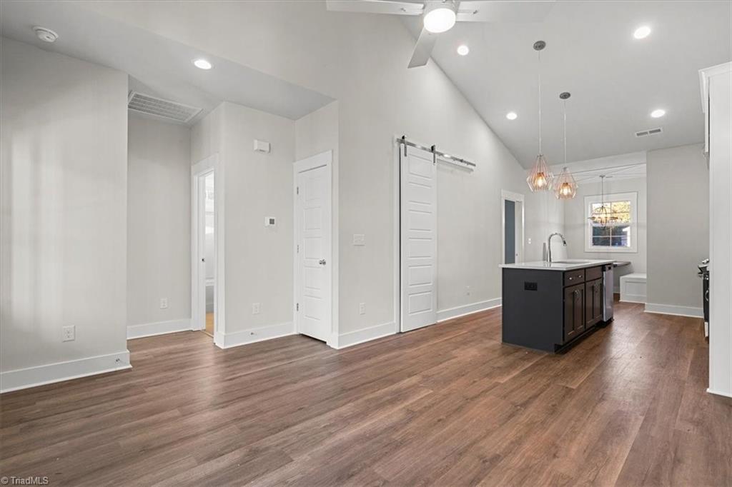 5127 Whaitley Lane