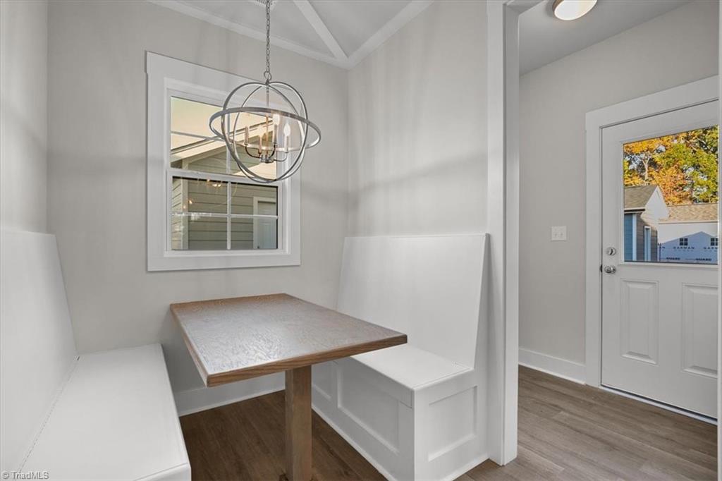 5127 Whaitley Lane