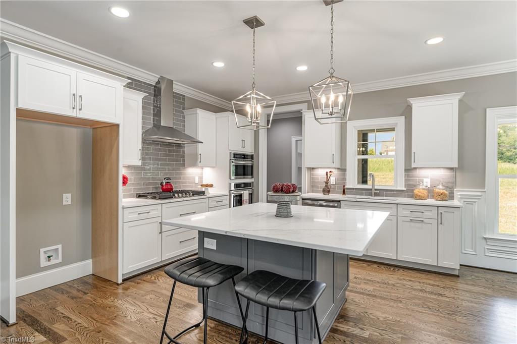 7366 Blue Water Court