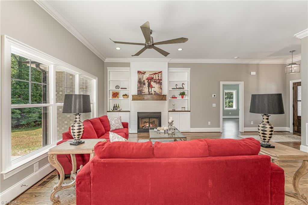 7366 Blue Water Court