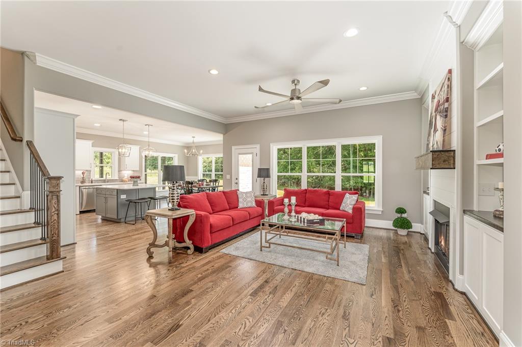 7366 Blue Water Court