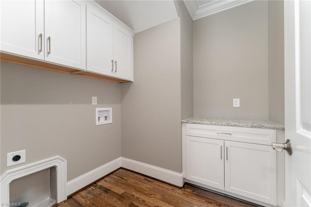 7366 Blue Water Court