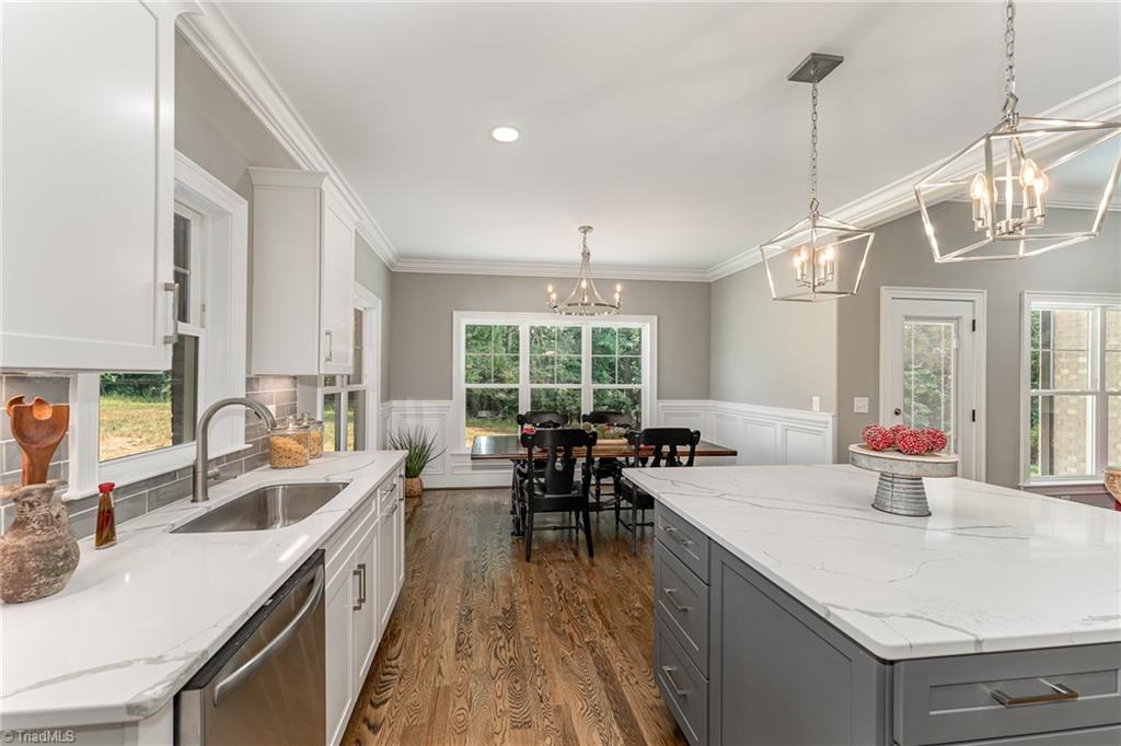 7366 Blue Water Court