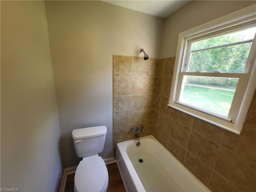 2819 N Ohenry Boulevard # H